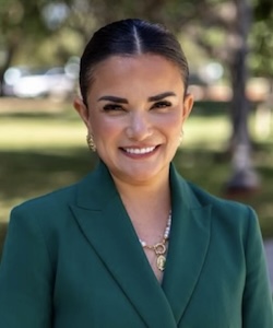 Dr. Dawn Liguez Headshot